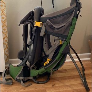 Deuter Kid Carrier with accessories
